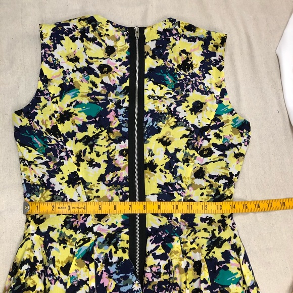 H&M Fitted Yellow Navy Floral Circle Swing Dress - Picture 11 of 14